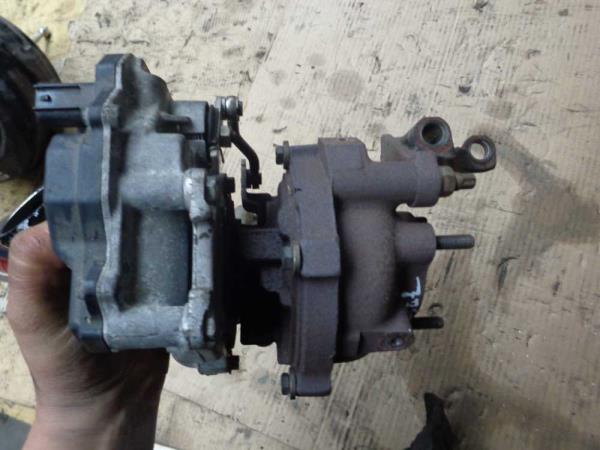 TURBO TOYOTA AURIS E15 1.4D-4D - Vue 4